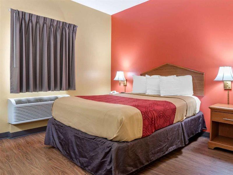 Econo Lodge Louisville Airport Εξωτερικό φωτογραφία