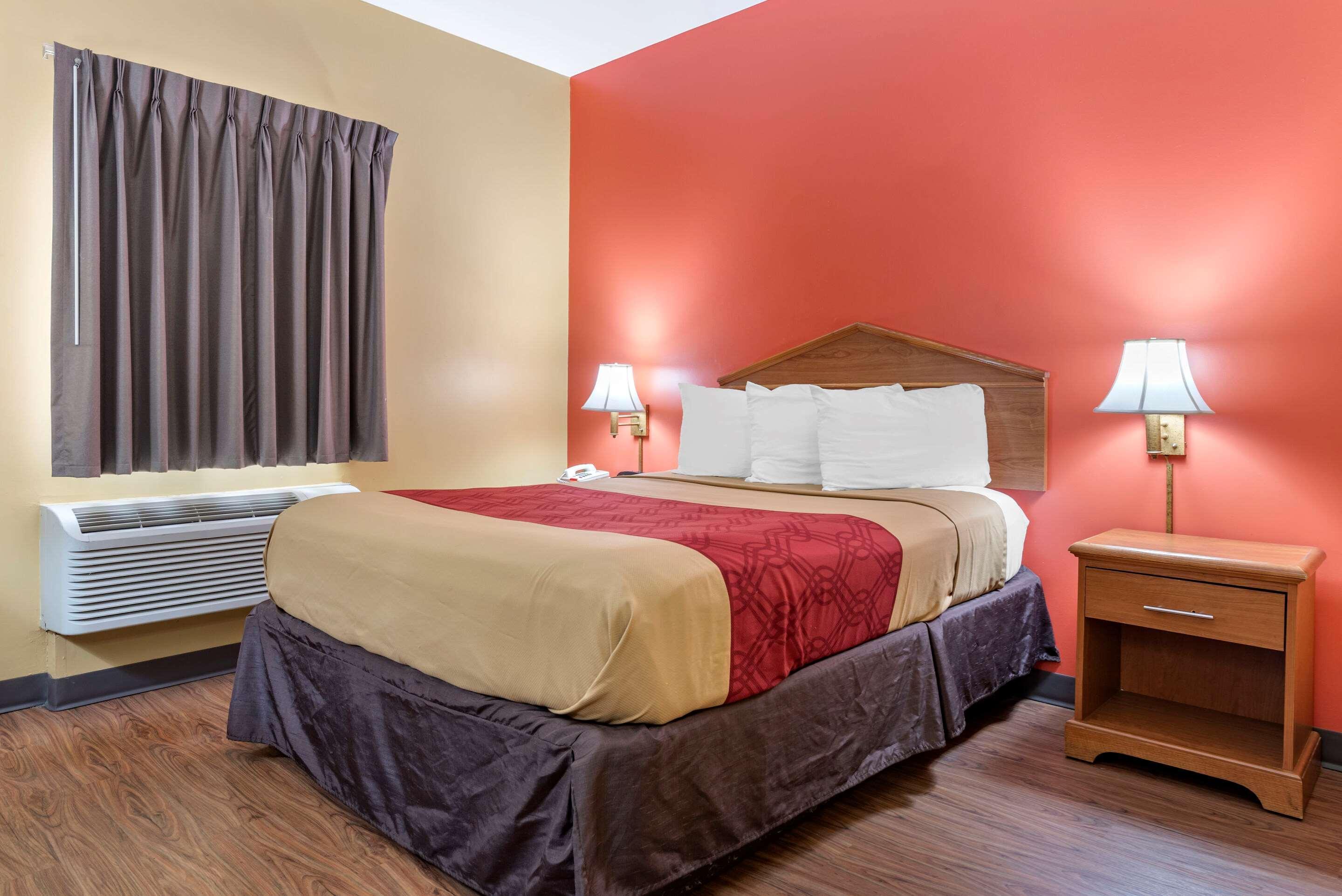 Econo Lodge Louisville Airport Εξωτερικό φωτογραφία
