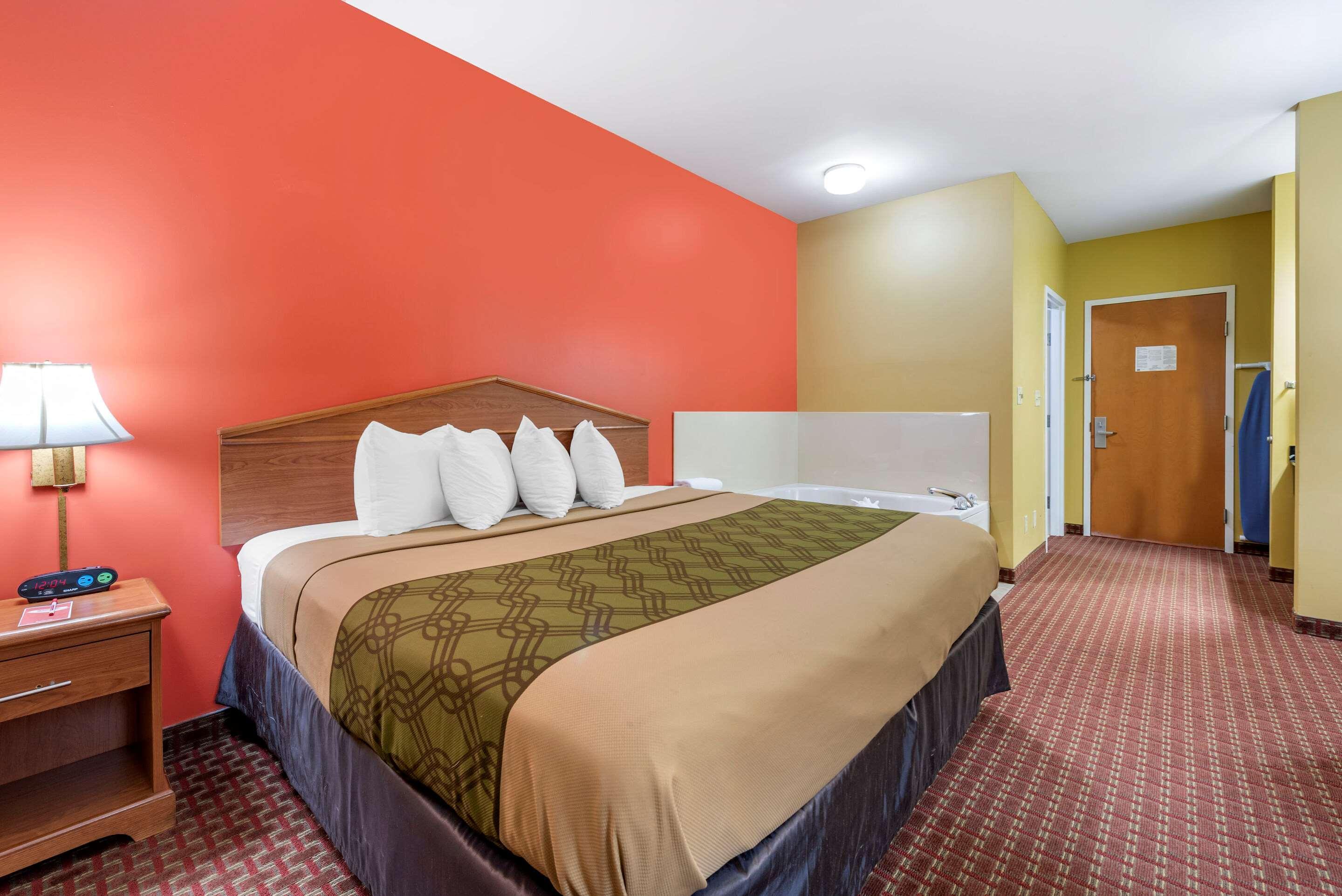 Econo Lodge Louisville Airport Εξωτερικό φωτογραφία