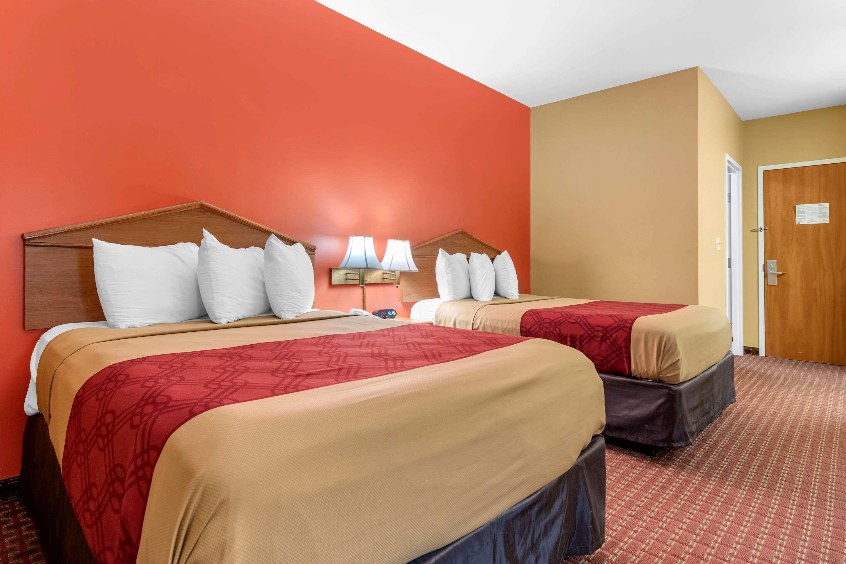 Econo Lodge Louisville Airport Εξωτερικό φωτογραφία