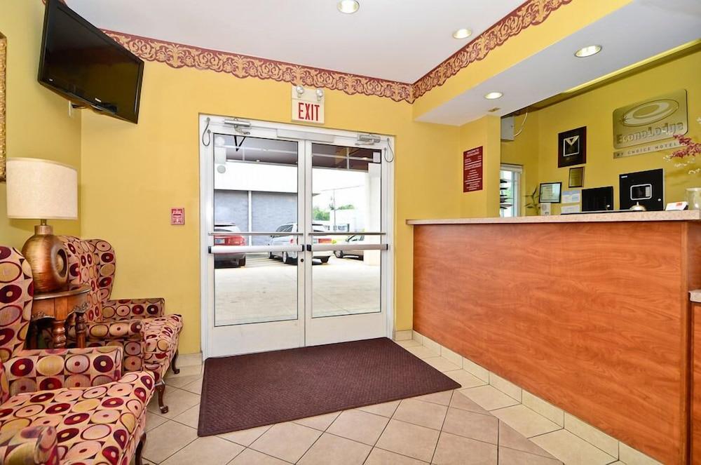 Econo Lodge Louisville Airport Εξωτερικό φωτογραφία